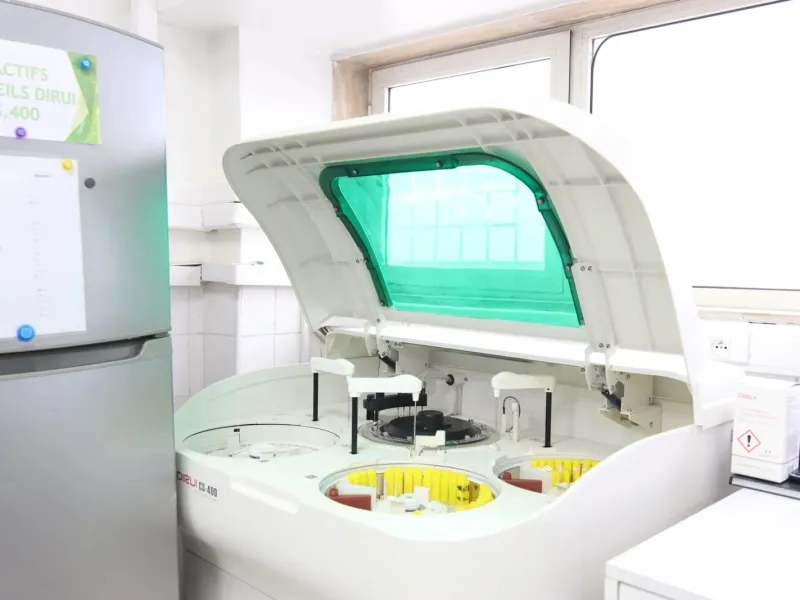 Photo 8 de LABORATOIRE D'ANALYSES BENHASSAIN KARIM
