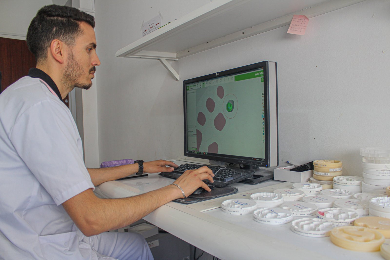 Photo 18 de AGDAL DENTAL CLINIC