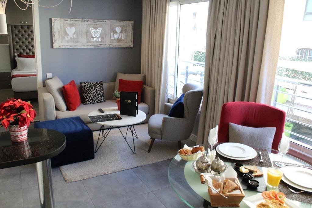 Photo 11 de RENT INN Suites Hotel